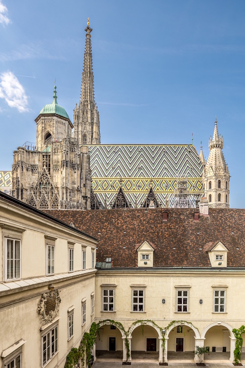 Blick vom Erzbischöflichen Palais auf den Stephansdom