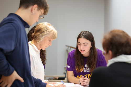 BewohnerInnen im Pflege- und Betreuungsheim Berndorf