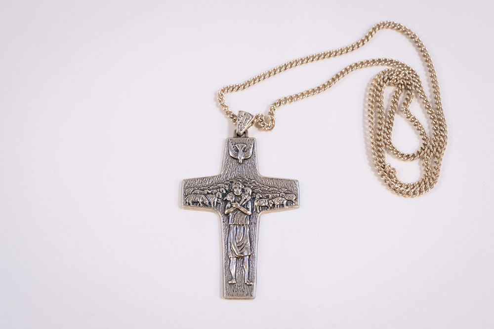 Das Pektorale (Brustkreuz)